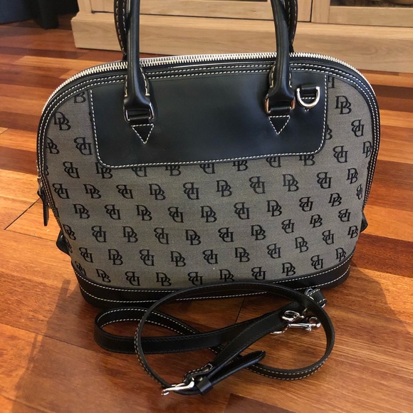 NWOT - Dooney and Bourke zip top satchel - Picture 2 of 3